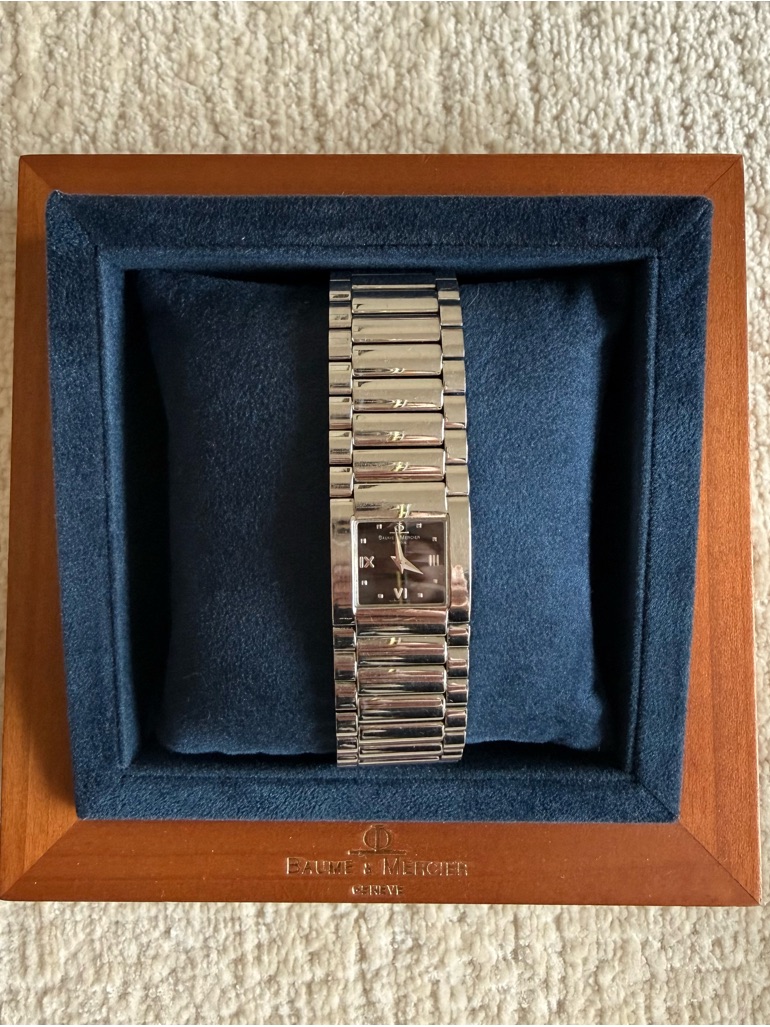 Baume  Mercier Vintage Catwalk Ladies Steel Black 21mm Watch